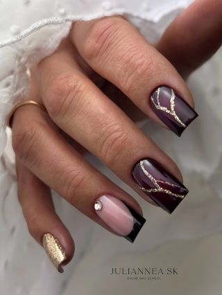 Tieto som si dnes naozaj užila 😍😍😍 Prep Dehydrator Primer Juicy Builder gel Cinnamon Gellak Black Gloss @yvettennailsbrand...