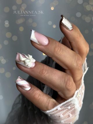 Ooomg milujem tie 3d mašle! 🤤🤤🤤 💧Prep Dehydrator @yvettennailsbrand 🤍Dream base Elsa Trendy Nails @beauty_market_bb_...