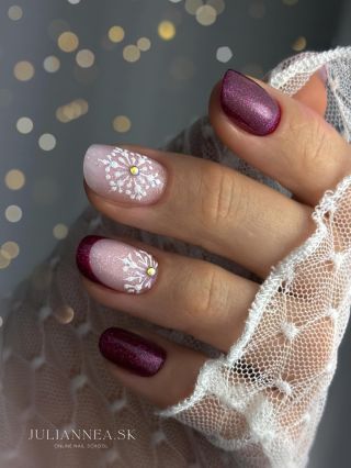 Mini pidi vianočné krásky ✨😍 Nail Prep @ruscona Elite base @ruscona BiB Yummy Pink @thegreatnails Dance Floor @ruscona...